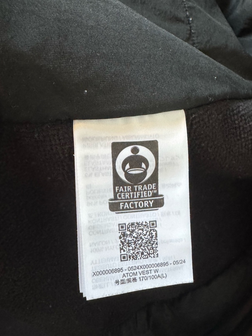 Arc'teryx Women’s Black Vest | Size: Large - Picture 11 of 11